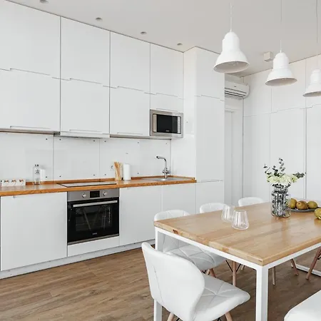 Royal Sky Apartment *
