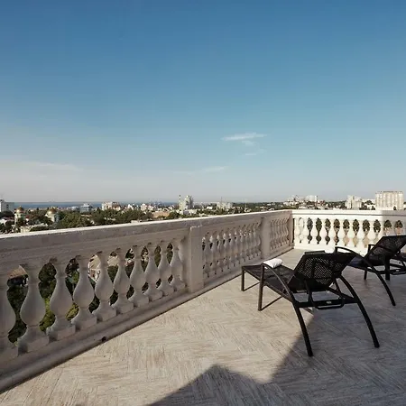 Royal Sky Apartment *