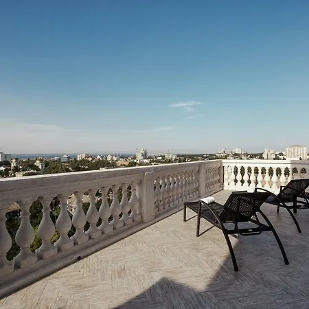 Royal Sky Apartment *